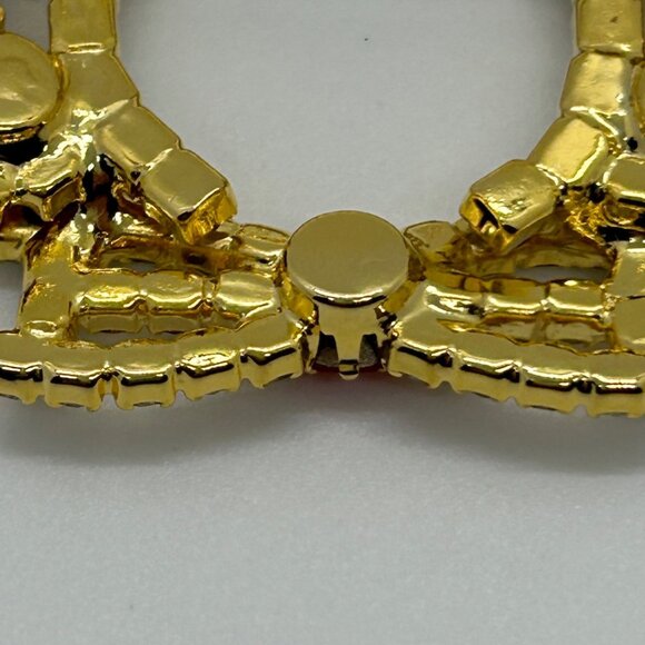 Vintage Lord & Taylor Christmas Wreath Brooch Gold-Tone Rhinestones Red Green Cl - Picture 7 of 16